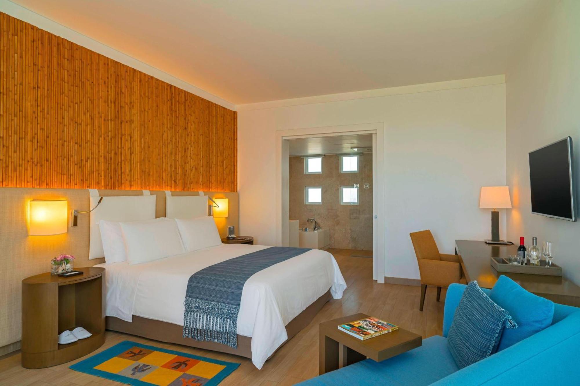 Suite con terraza y sofá cama - Cama extragrande - Frente al océano